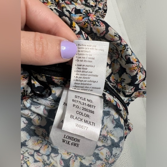 PAIGE Azul Floral Puff Sleeve Black and White Blouse XS - Picture 12 of 12